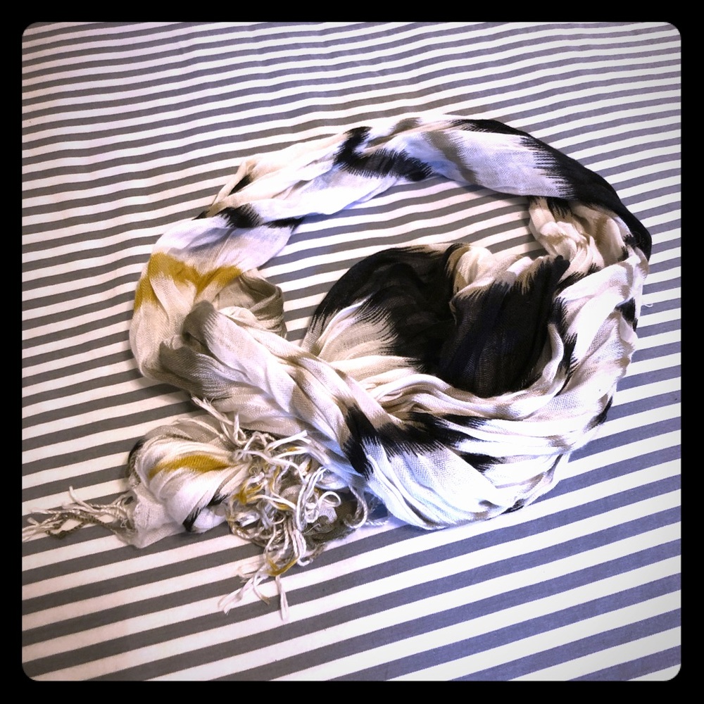 3 for 12. Scarf